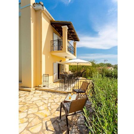 Villa Evie Nisaki  Luaran gambar